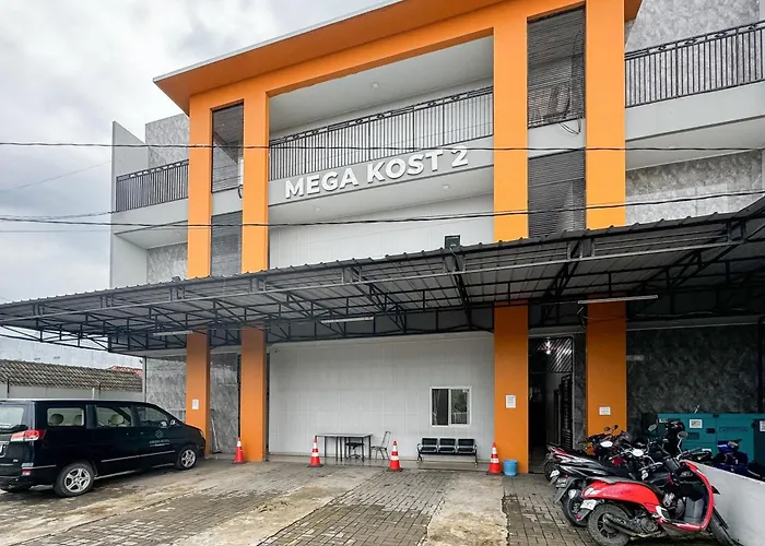 RedDoorz at Jalan Basuki Rahmat Palembang Hotel